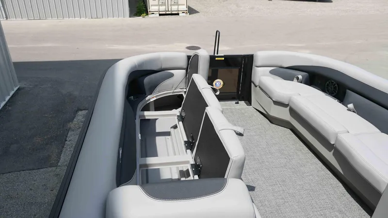 Slide: The Image of Barletta Aria 24UC 2025 - 9