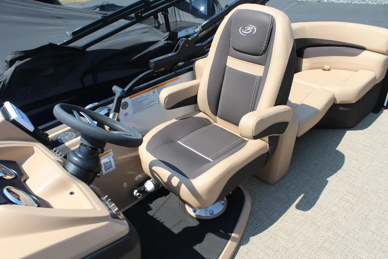 Slide: The Image of Barletta CABRIO 20QC 2025 - 19