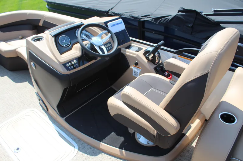 Slide: The Image of Barletta CABRIO 20QC 2025 - 8