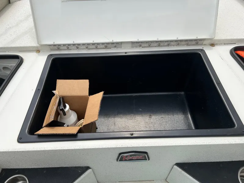 Slide: The Image of Ranger RP190 2016 - 12