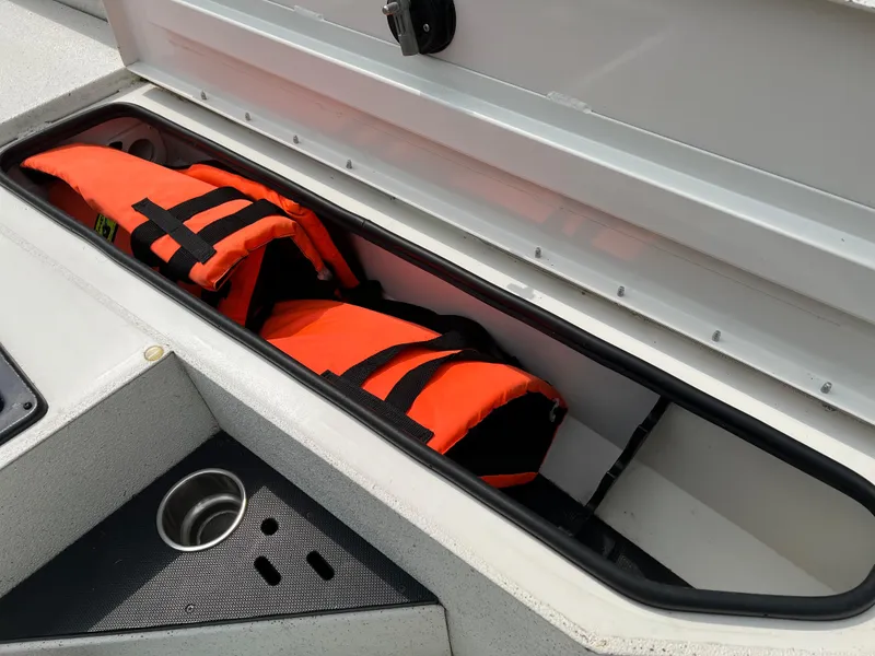 Slide: The Image of Ranger RP190 2016 - 14