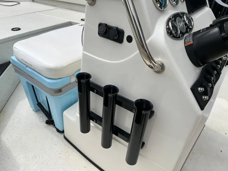 Slide: The Image of Ranger RP190 2016 - 22