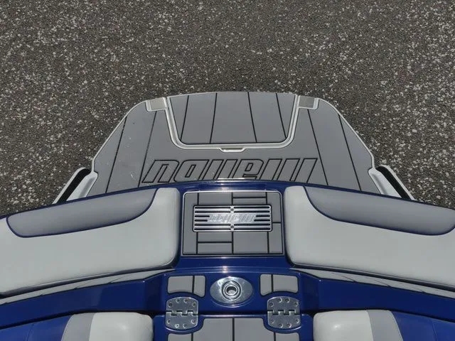 Slide: The Image of Malibu Wakesetter 23 MXZ 2021 - 22