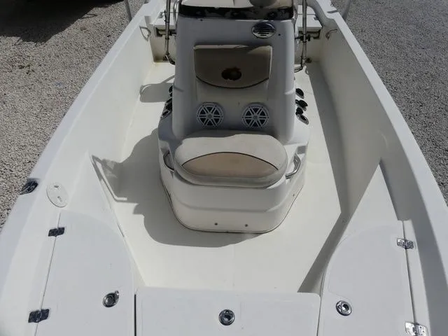 Slide: The Image of NauticStar 1910 NauticBay 2017 - 14