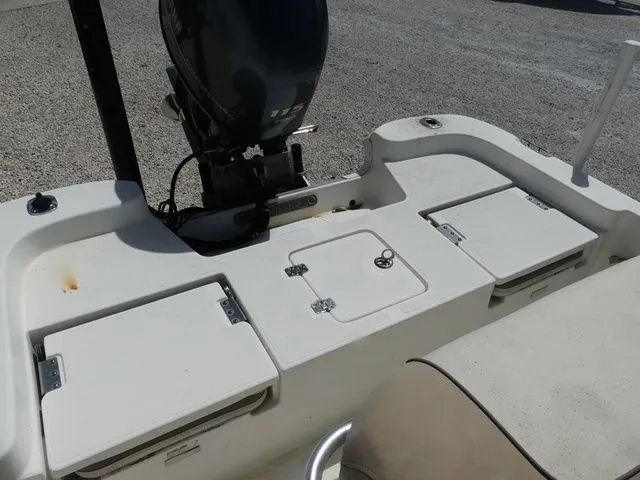 Slide: The Image of NauticStar 1910 NauticBay 2017 - 9