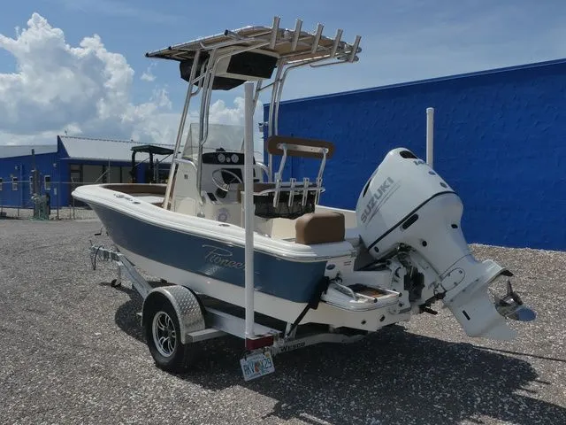 Slide: The Image of Pioneer Islander 180 2023 - 6