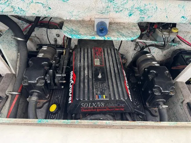 Slide: The Image of Bayliner 2250 1993 - 17