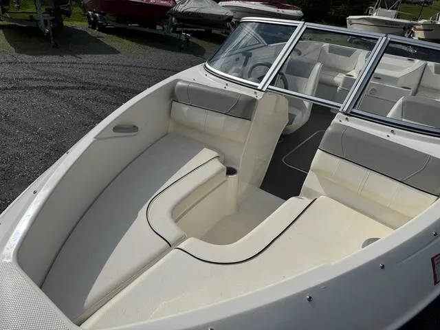 Slide: The Image of Bayliner 175 Bowrider 2012 - 4