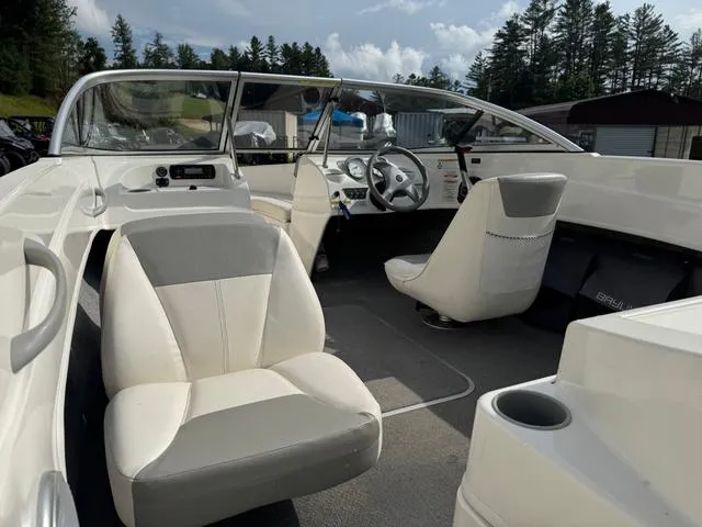 Slide: The Image of Bayliner 175 Bowrider 2012 - 7