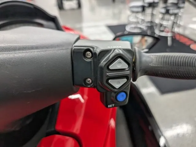 Slide: The Image of Kawasaki Jet Ski Ultra 2017 - 11