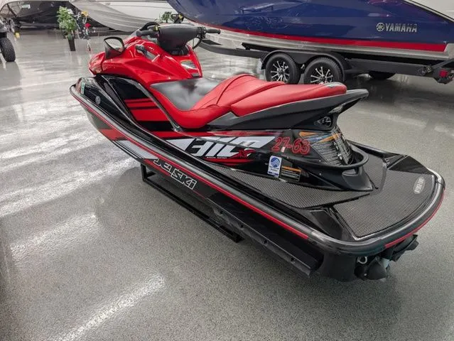 Slide: The Image of Kawasaki Jet Ski Ultra 2017 - 8