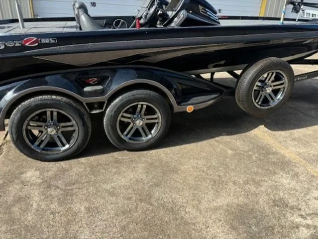 Slide: The Image of Ranger Z521 Comanche 2018 - 16