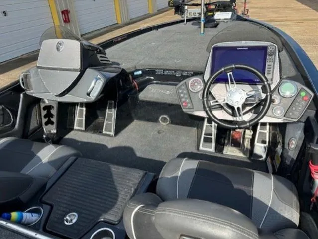 Slide: The Image of Ranger Z521 Comanche 2018 - 3