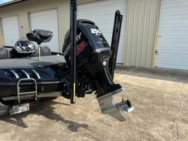 Slide: The Image of Ranger Z521 Comanche 2018 - 9