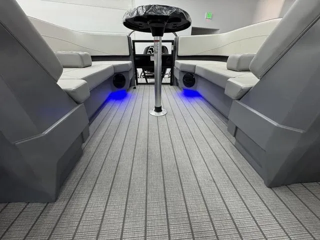 Slide: The Image of Starcraft GX 22 R DH Sport 2026 - 20