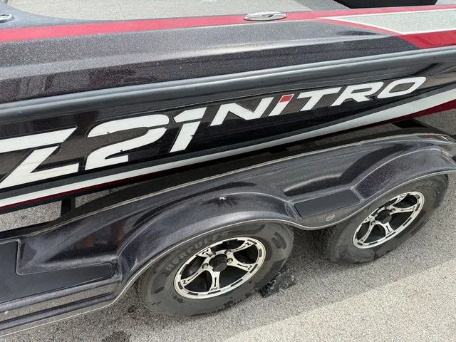 Slide: The Image of Nitro Z21 DC 2016 - 6