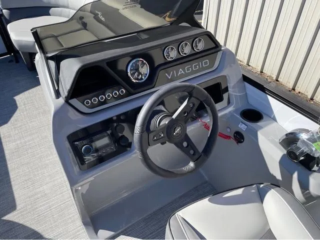 Slide: The Image of Viaggio V22U 2025 - 12