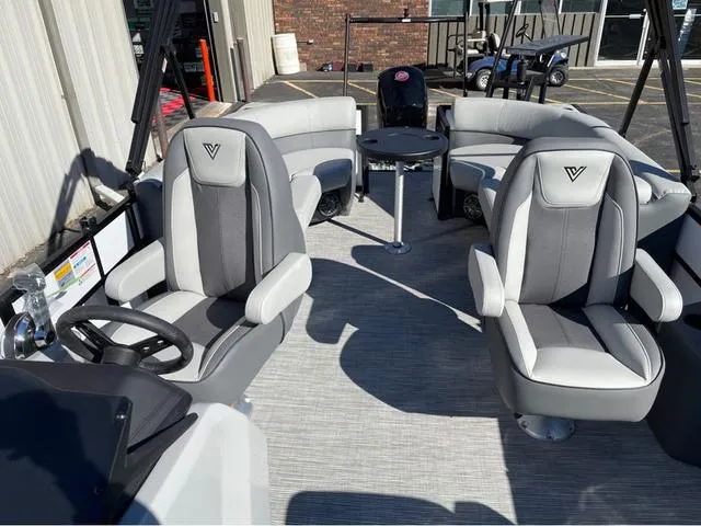 Slide: The Image of Viaggio V22U 2025 - 9