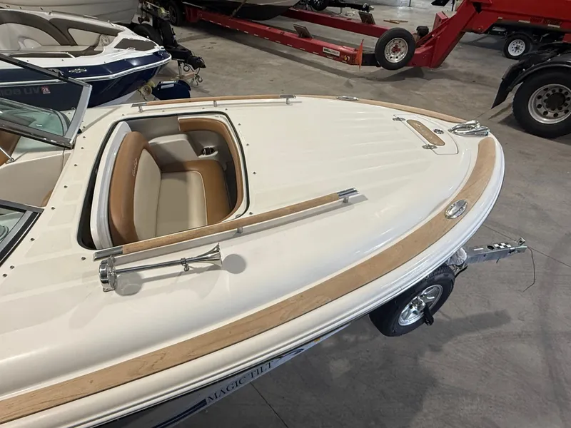 Slide: The Image of Chris-Craft 22 Lancer 2007 - 12