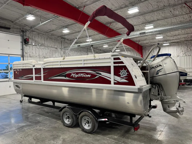 Slide: The Image of JC Manufacturing 21 Neptoon 2012 - 4