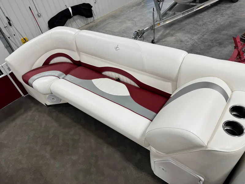 Slide: The Image of JC Manufacturing 21 Neptoon 2012 - 8