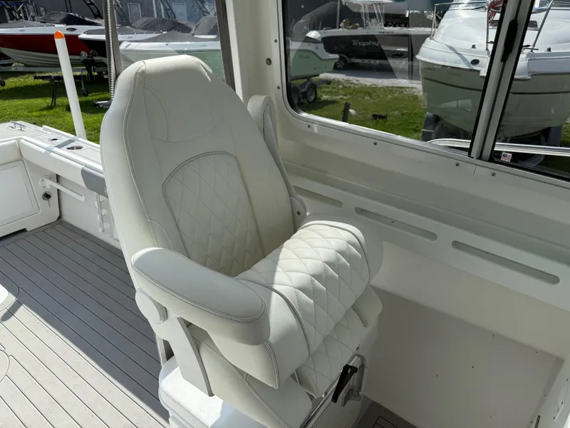 Slide: The Image of Luxurious interior seating of 2024 Steiger Craft 23 Miami boat. - 15