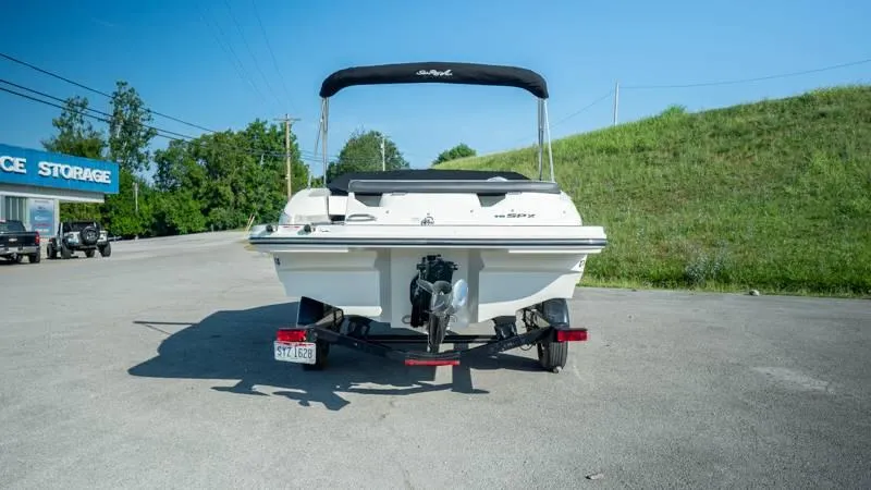 Slide: The Image of Sea Ray 190 SPX 4.3 2015 - 15