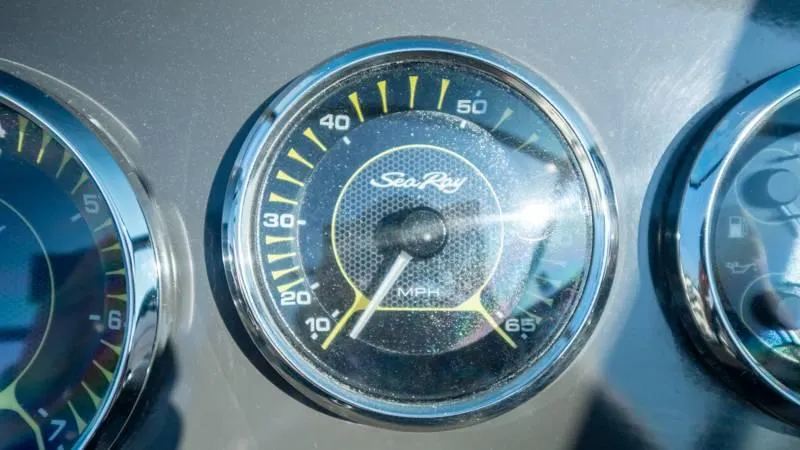 Slide: The Image of Sea Ray 190 SPX 4.3 2015 - 23