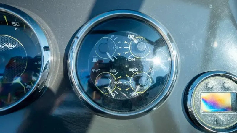 Slide: The Image of Sea Ray 190 SPX 4.3 2015 - 31