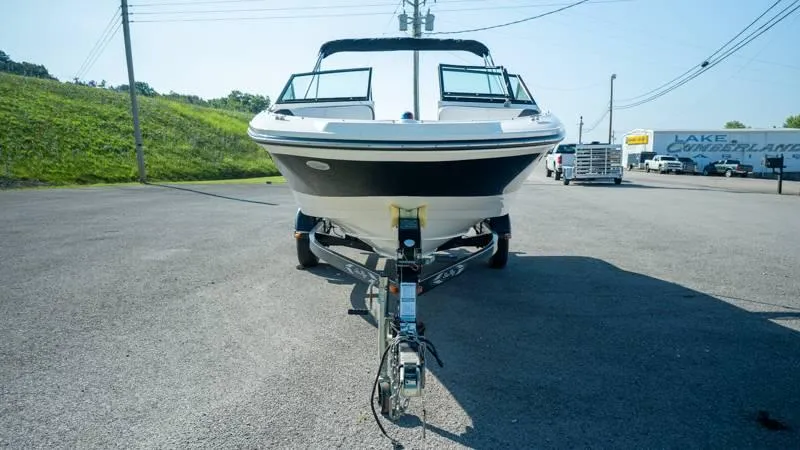 Slide: The Image of Sea Ray 190 SPX 4.3 2015 - 66