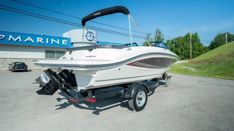 Slide: The Image of Sea Ray 190 SPX 4.3 2015 - 70