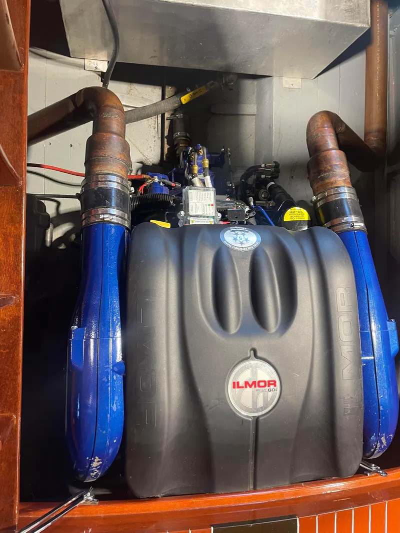 Slide: The Image of Engine compartment of a 1997 Hacker-Craft 26' Runabout with Ilmor engine. - 23