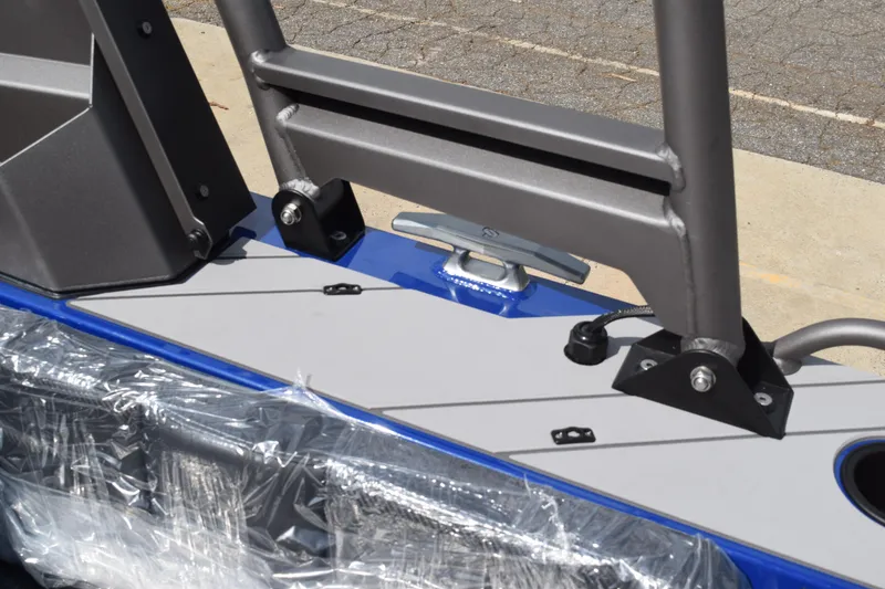 Slide: The Image of Stabicraft 2050 Treker Profish 2026 boat detail, featuring sturdy metal framework and deck. - 28