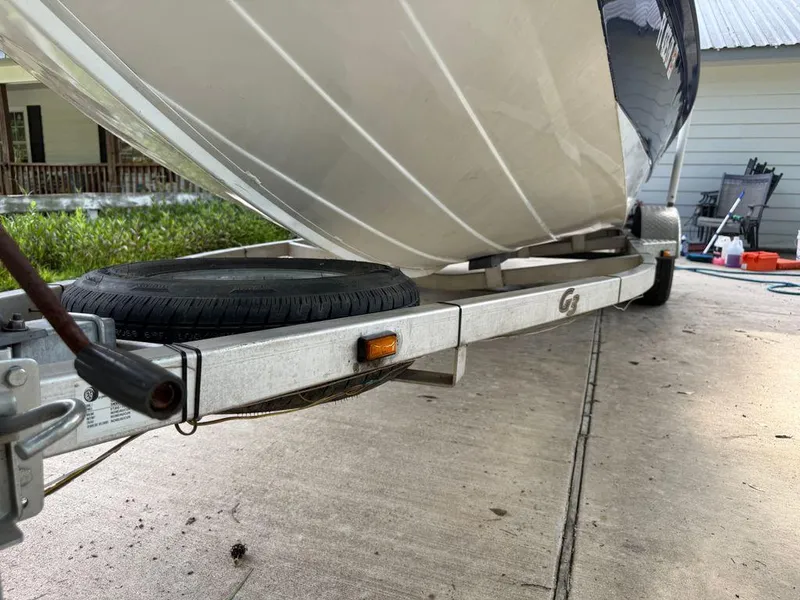 Slide: The Image of G3 18 Bay DLX 2018 - 13