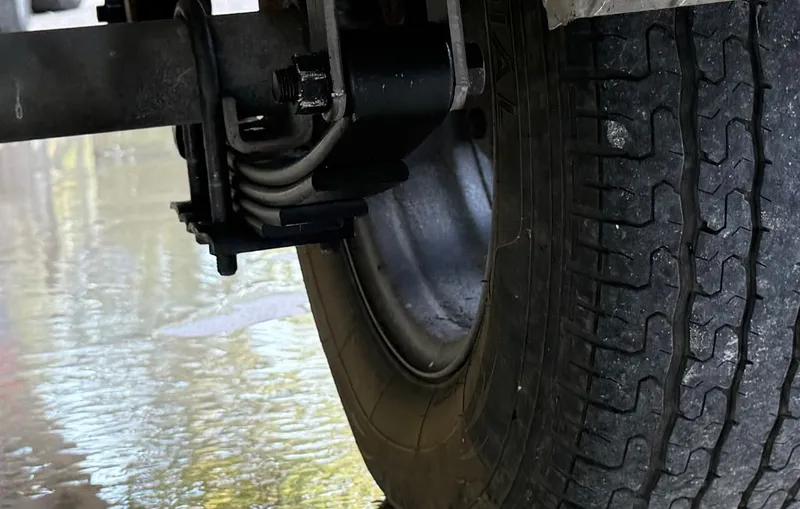 Slide: The Image of G3 18 Bay DLX 2018 - 15