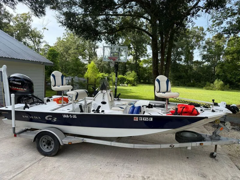 Slide: The Image of G3 18 Bay DLX 2018 - 18