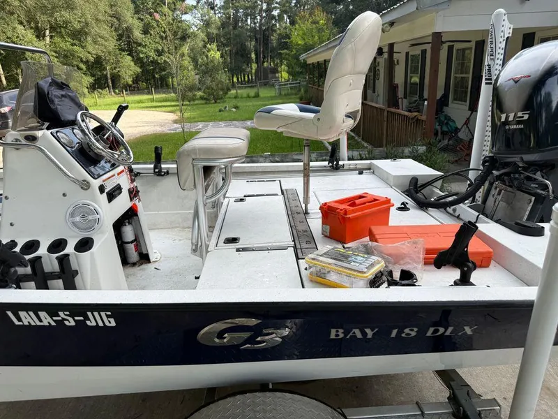 Slide: The Image of G3 18 Bay DLX 2018 - 7