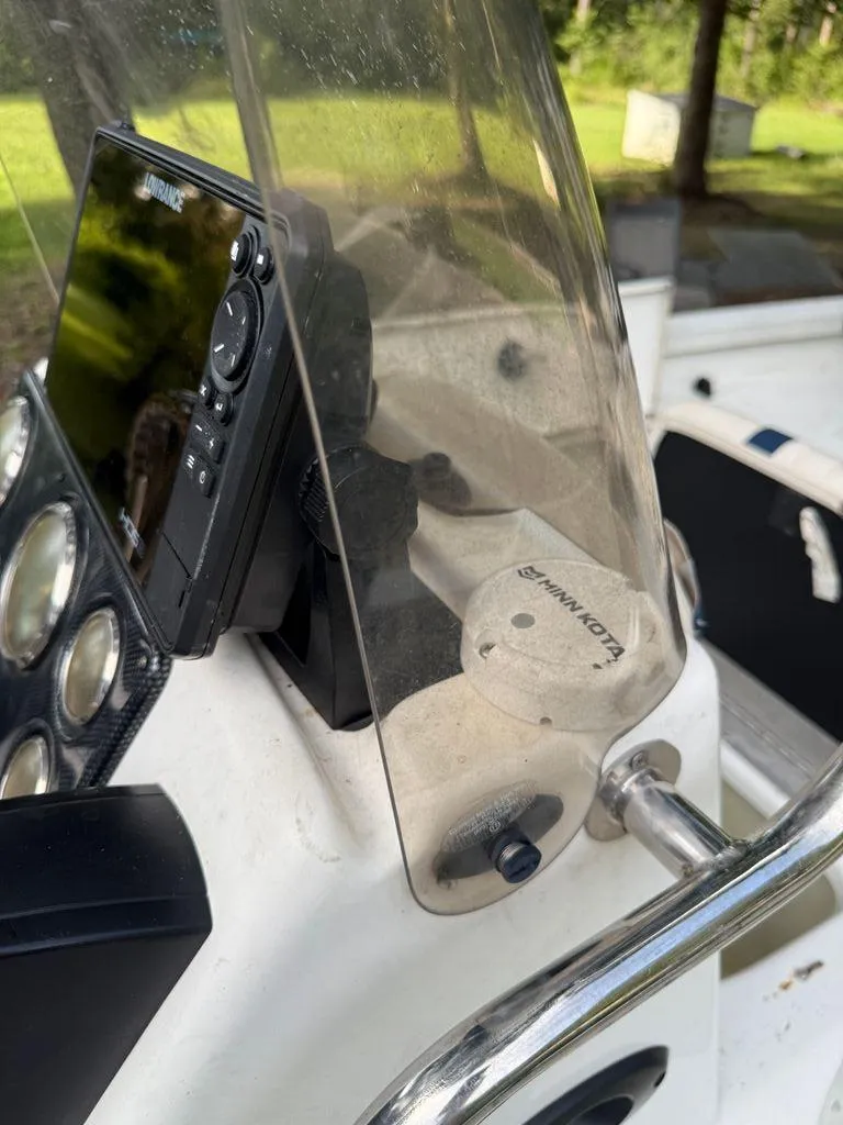 Slide: The Image of G3 18 Bay DLX 2018 - 9