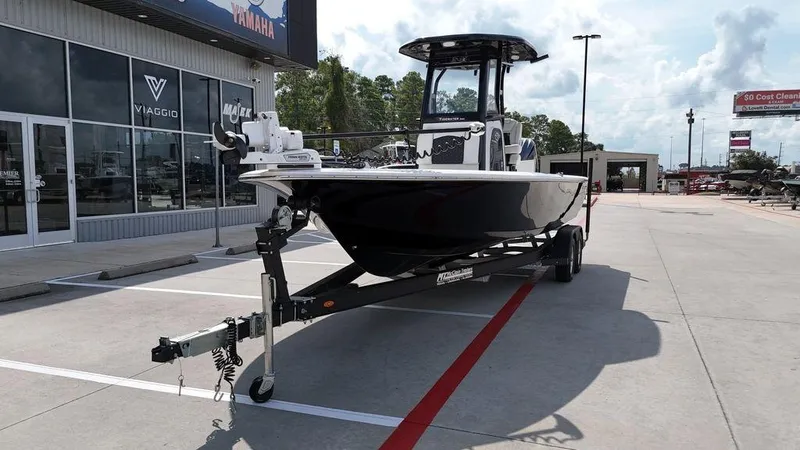 Slide: The Image of Tidewater 2410 Bay Max 2024 - 29