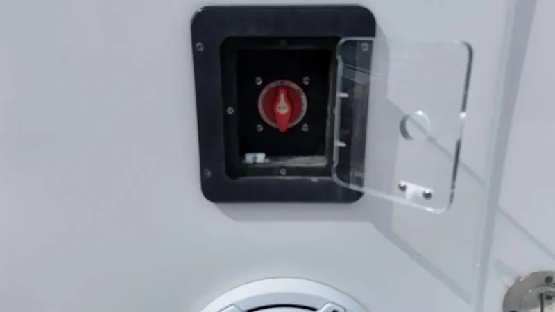 Slide: The Image of Tidewater 2410 Bay Max 2024 - 55