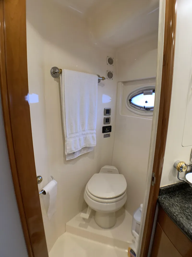 Slide: The Image of Carver Yachts 56 Voyager 2006 - 76