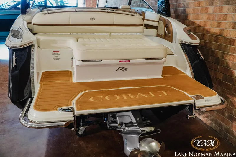 Slide: The Image of Cobalt R3 2019 - 8