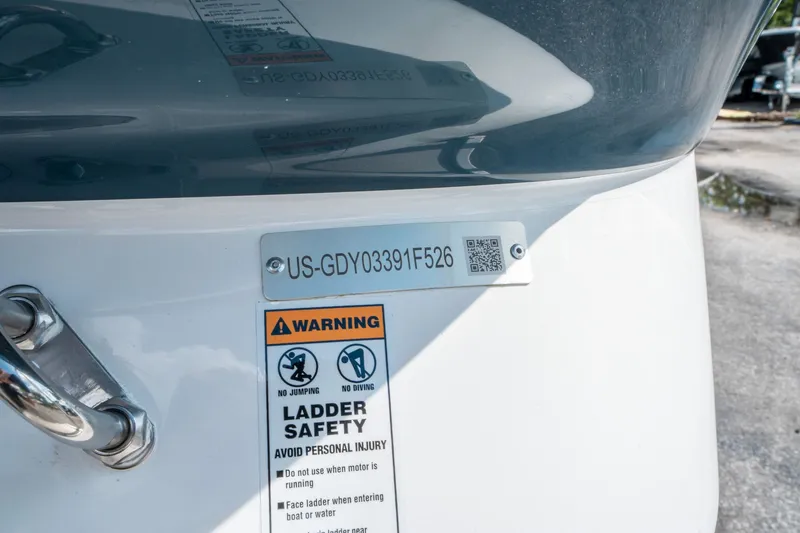 Slide: The Image of Hurricane SunDeck 2400 OB 2026 - 32