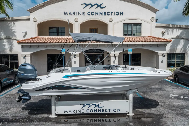 The Image of Hurricane SunDeck Sport 185 OB 2026 - 1