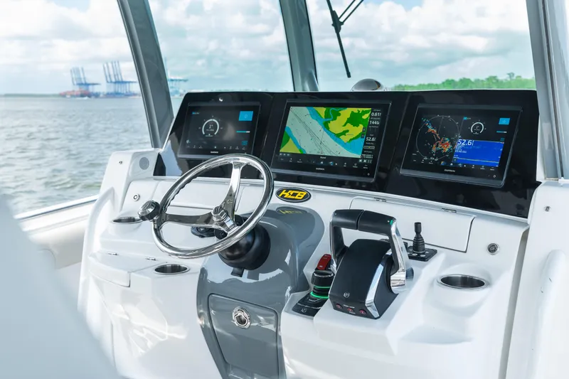 Slide: The Image of HCB 42 Lujo 2023 - 130