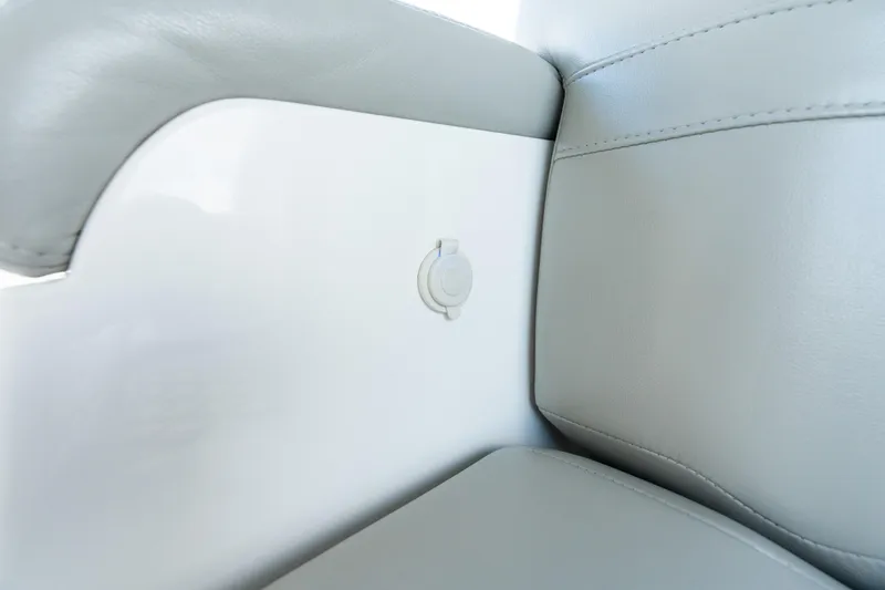 Slide: The Image of HCB 42 Lujo 2023 - 138