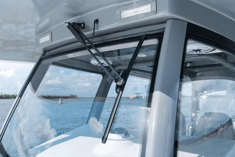 Slide: The Image of HCB 42 Lujo 2023 - 175