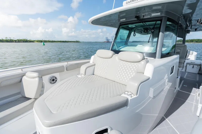 Slide: The Image of HCB 42 Lujo 2023 - 179