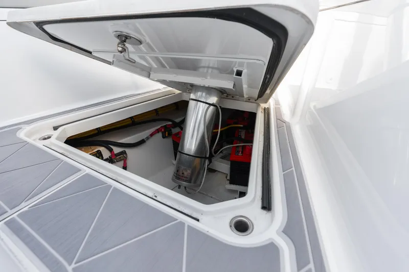 Slide: The Image of HCB 42 Lujo 2023 - 187