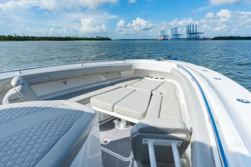 Slide: The Image of HCB 42 Lujo 2023 - 190